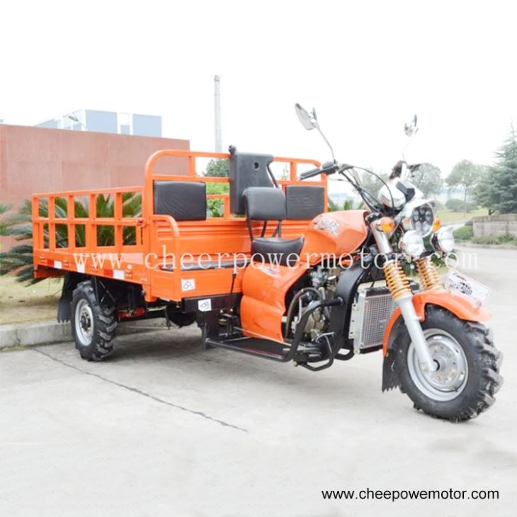 Leistungsstarkes 4-Trike mit 200 ccm Hub
